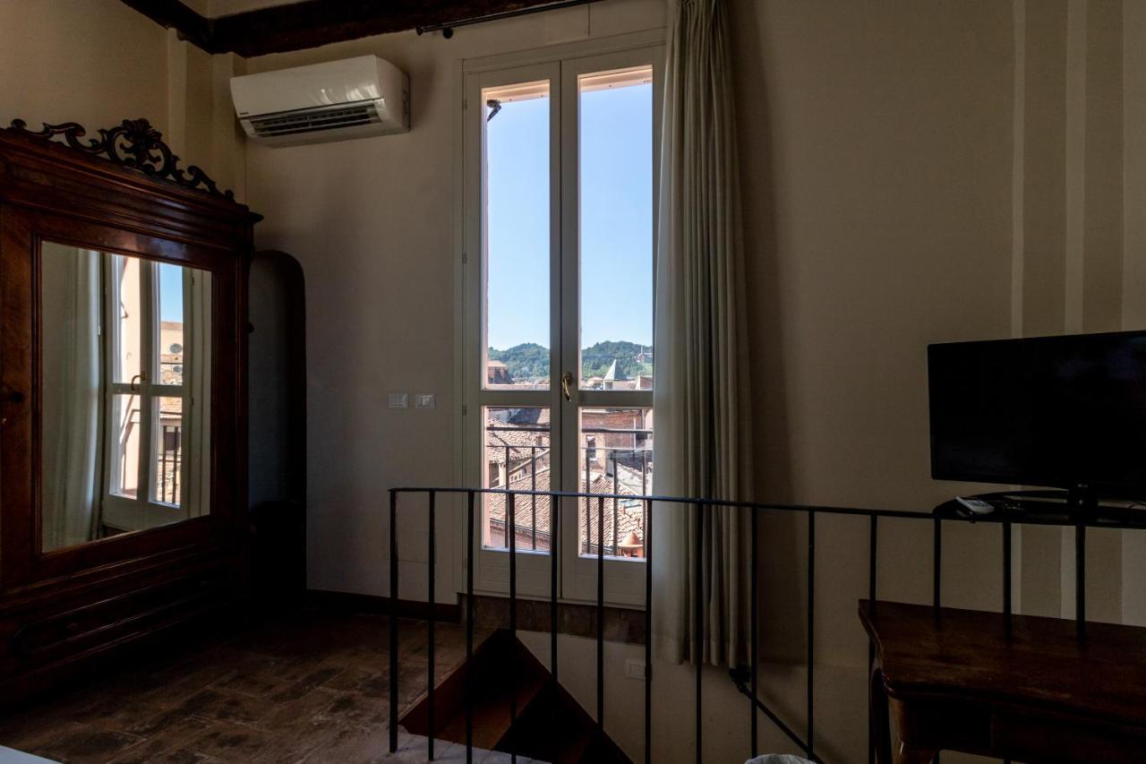 Casa Isolani Charms Rooms Santo Stefano Bolonia Exterior foto