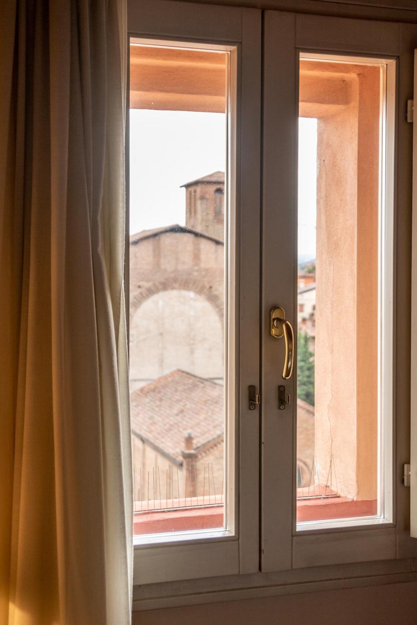Casa Isolani Charms Rooms Santo Stefano Bolonia Exterior foto