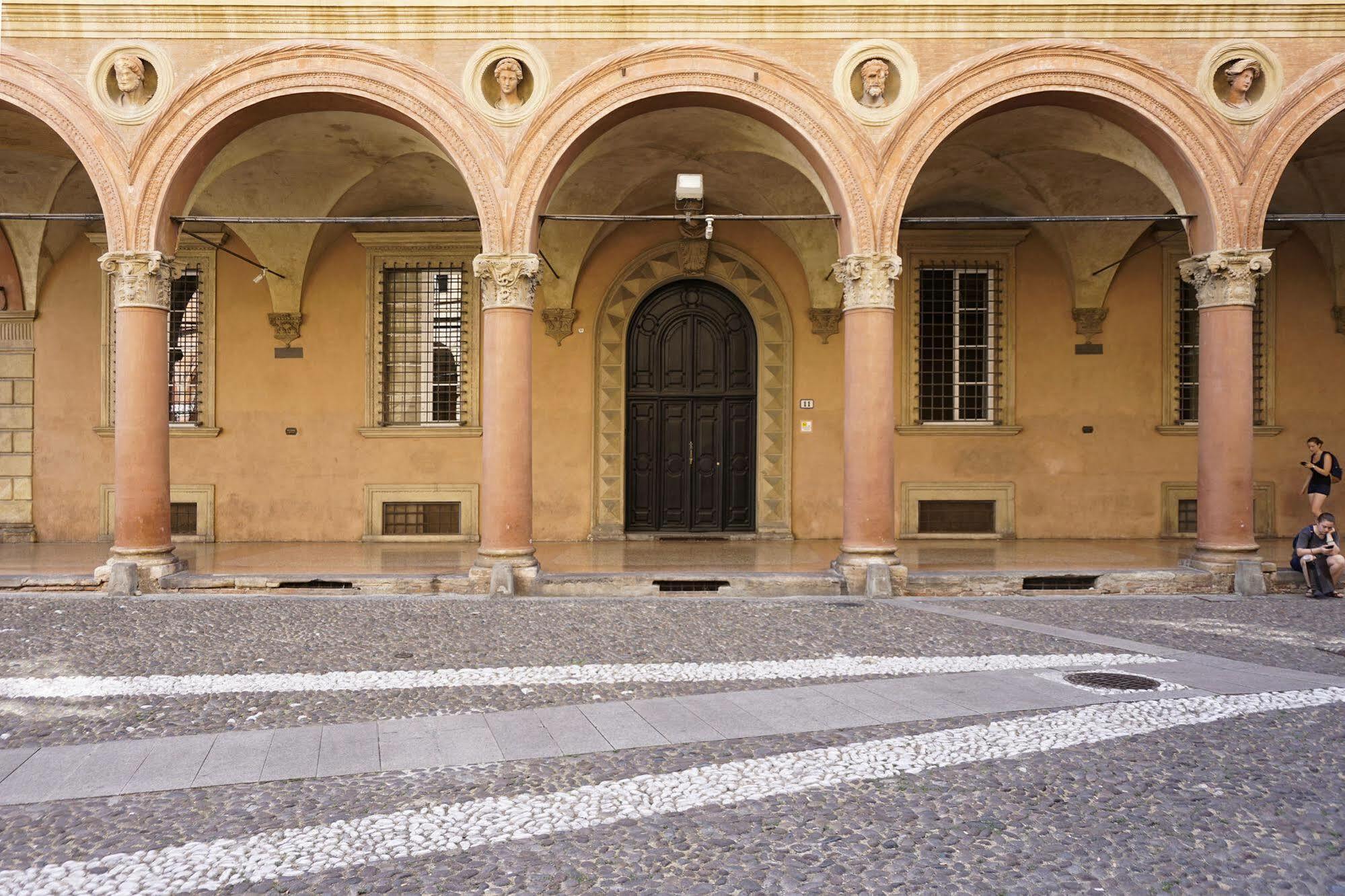 Casa Isolani Charms Rooms Santo Stefano Bolonia Exterior foto