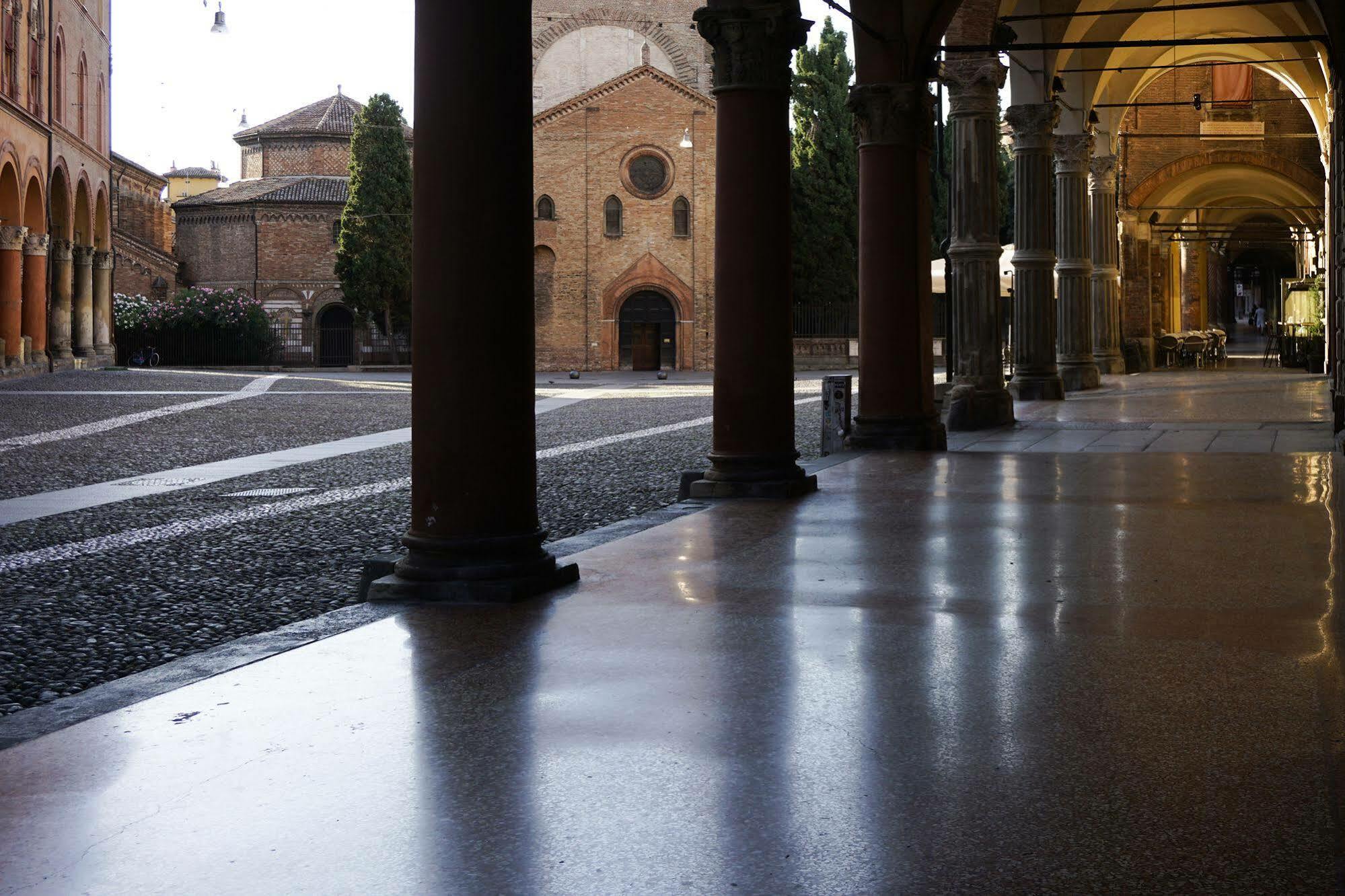 Casa Isolani Charms Rooms Santo Stefano Bolonia Exterior foto